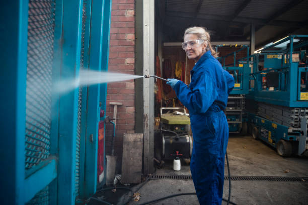 Best Restaurant Pressure Washing  in Amherst, WI